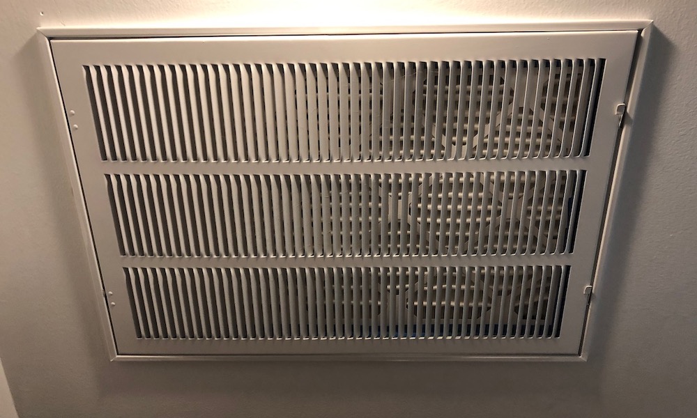 Hall return filter grille